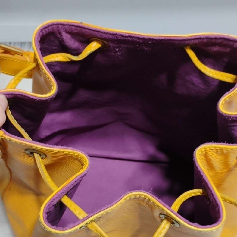 SALE! Auth Louis Vuitton Mustard Yellow Epi Leather Bucket/Shoulder Bag W/DB - Picture 12 of 16